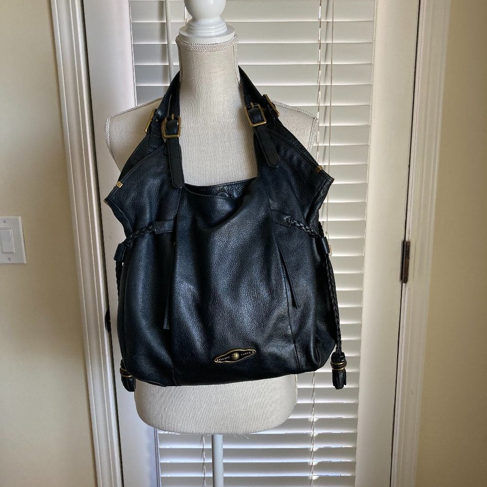 Elliott Lucca Leather Purse